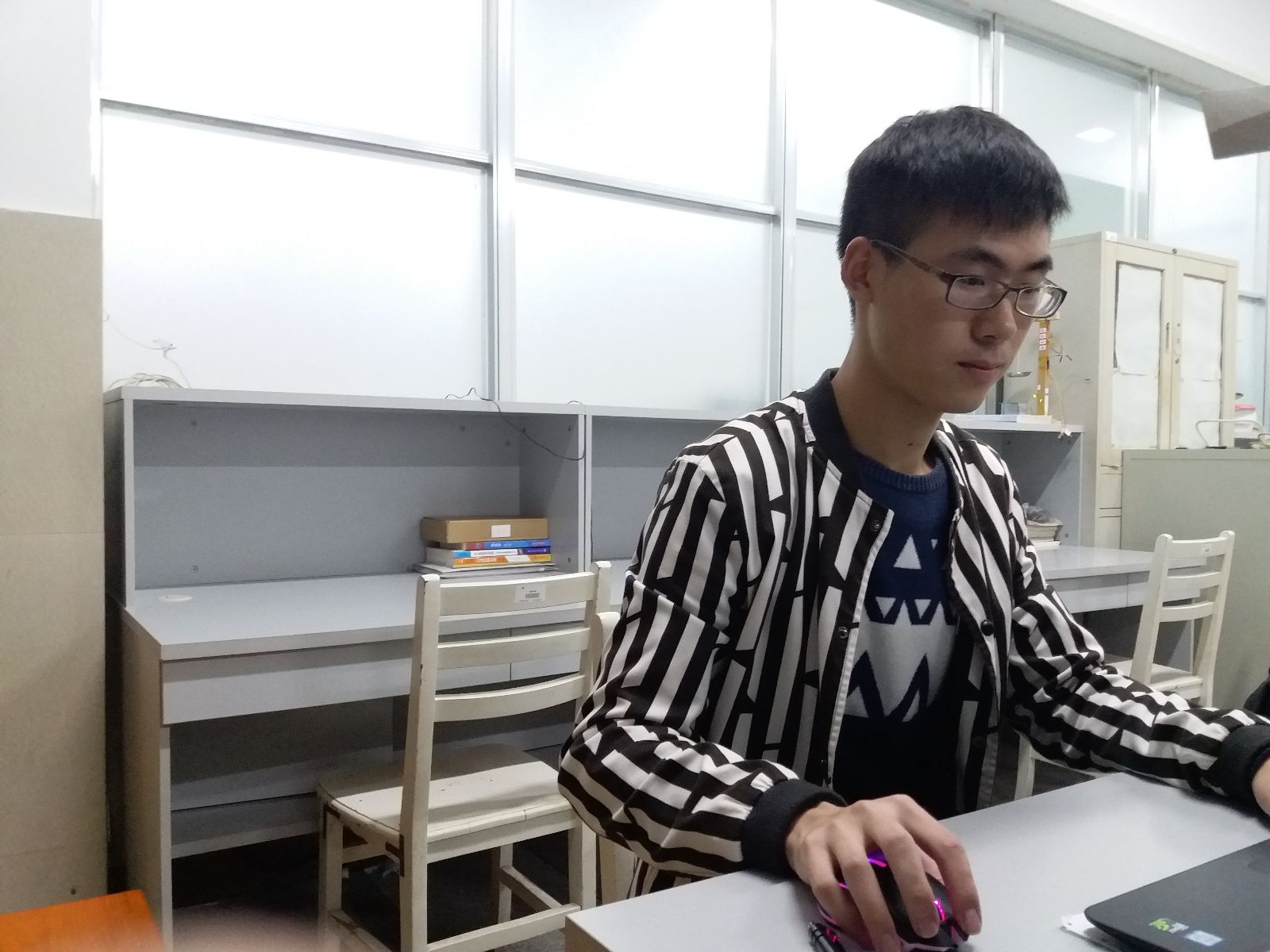 96m娱乐平台